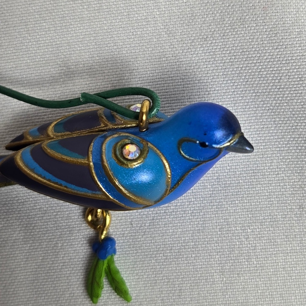 Hallmark Keepsake Blue Bunting Mini Ornament Beauty of Birds Series 2015 - Picture 6 of 8